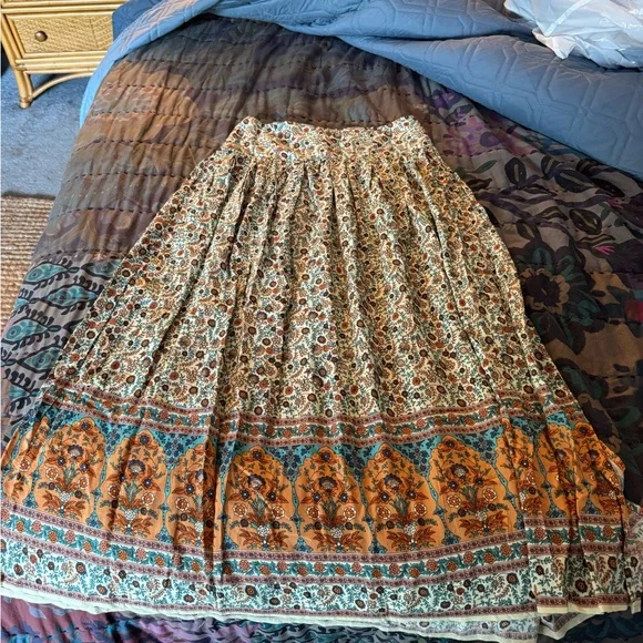 Natural Life Cream and Blue Casual Bottoms with Floral Design - Picture 2 of 5